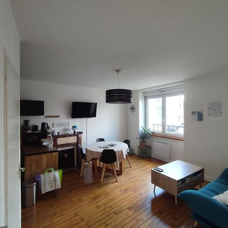 Appartement 2 Pieces Centre De Vannes Avec Parking Prive Exterior foto